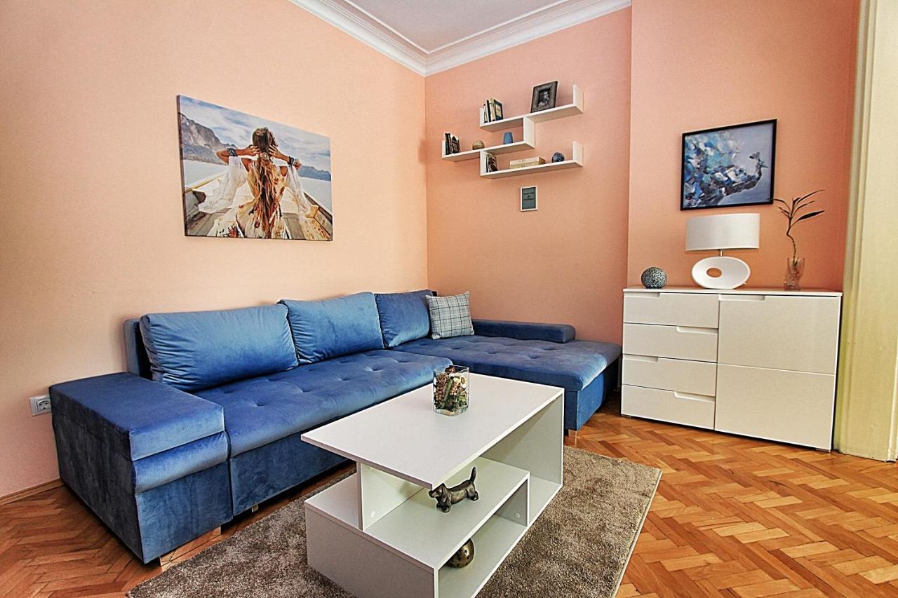 Colorful Apartment Sofia Extérieur photo