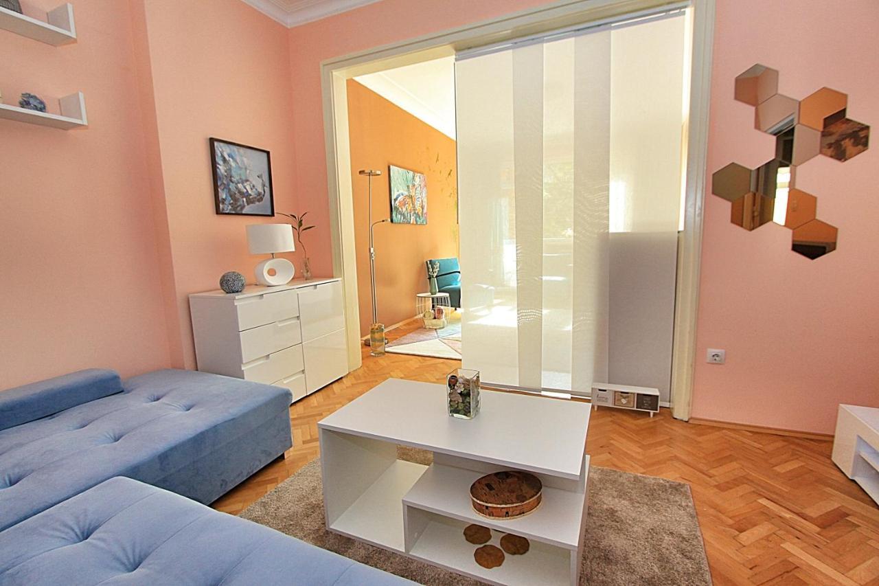 Colorful Apartment Sofia Extérieur photo